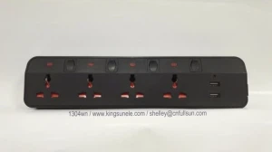 Fekete hosszabbító USB porttal, külön kapcsolóval